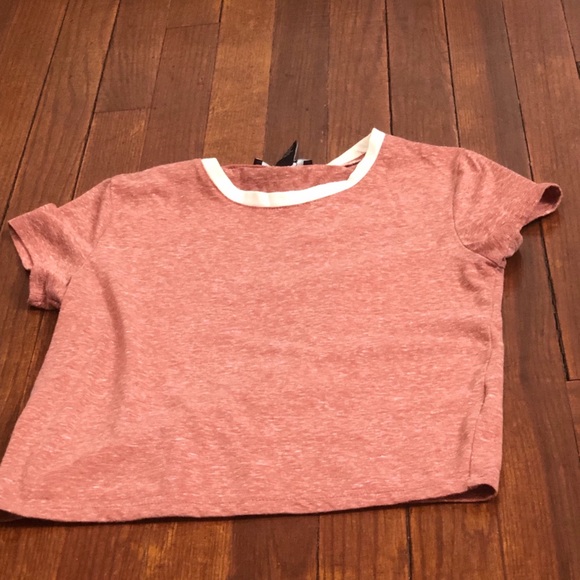 Forever 21 Tops - Salmonella pink coloured crop top. XS, S, 00, 0, 2